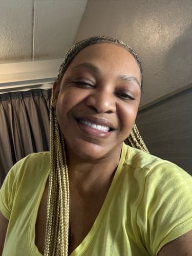 Customer photo review of Cornrow Braid Wig - 13x6 Lace Frontal - Laraba