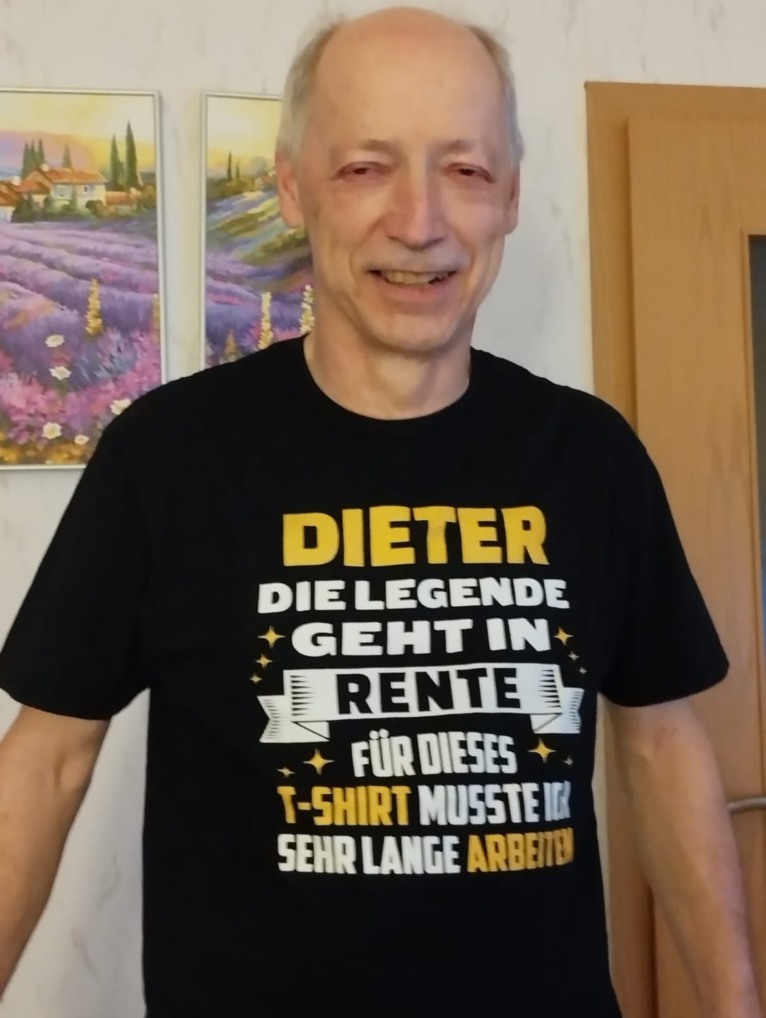 Customer photo review of Legende geht in Rente - Personalisierbares Herren T-Shirt