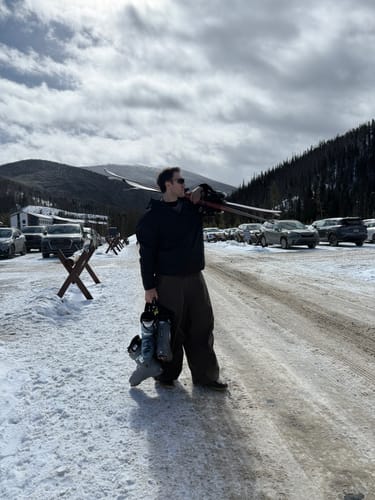 Customer photo review of Men's Coffee Baggy Color-Blocked Cargo Pocket Snow Pants