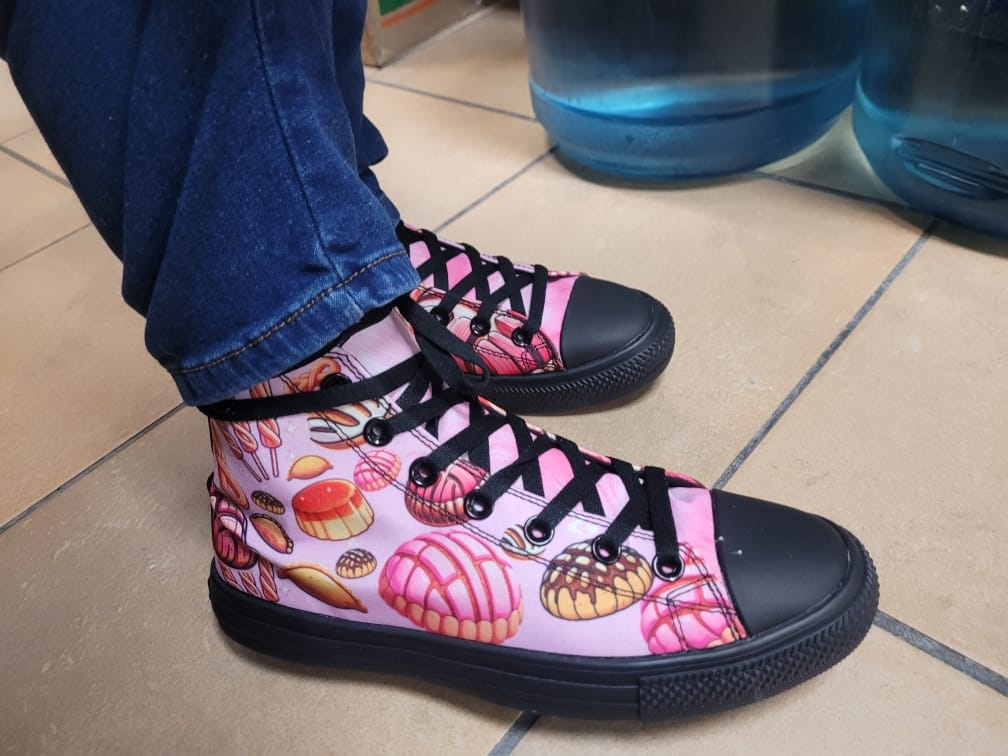 Customer photo review of Pandulce High Tops ( Black or White Sole )