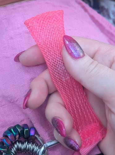 Customer photo review of Marble Mesh Fidget Keyrings