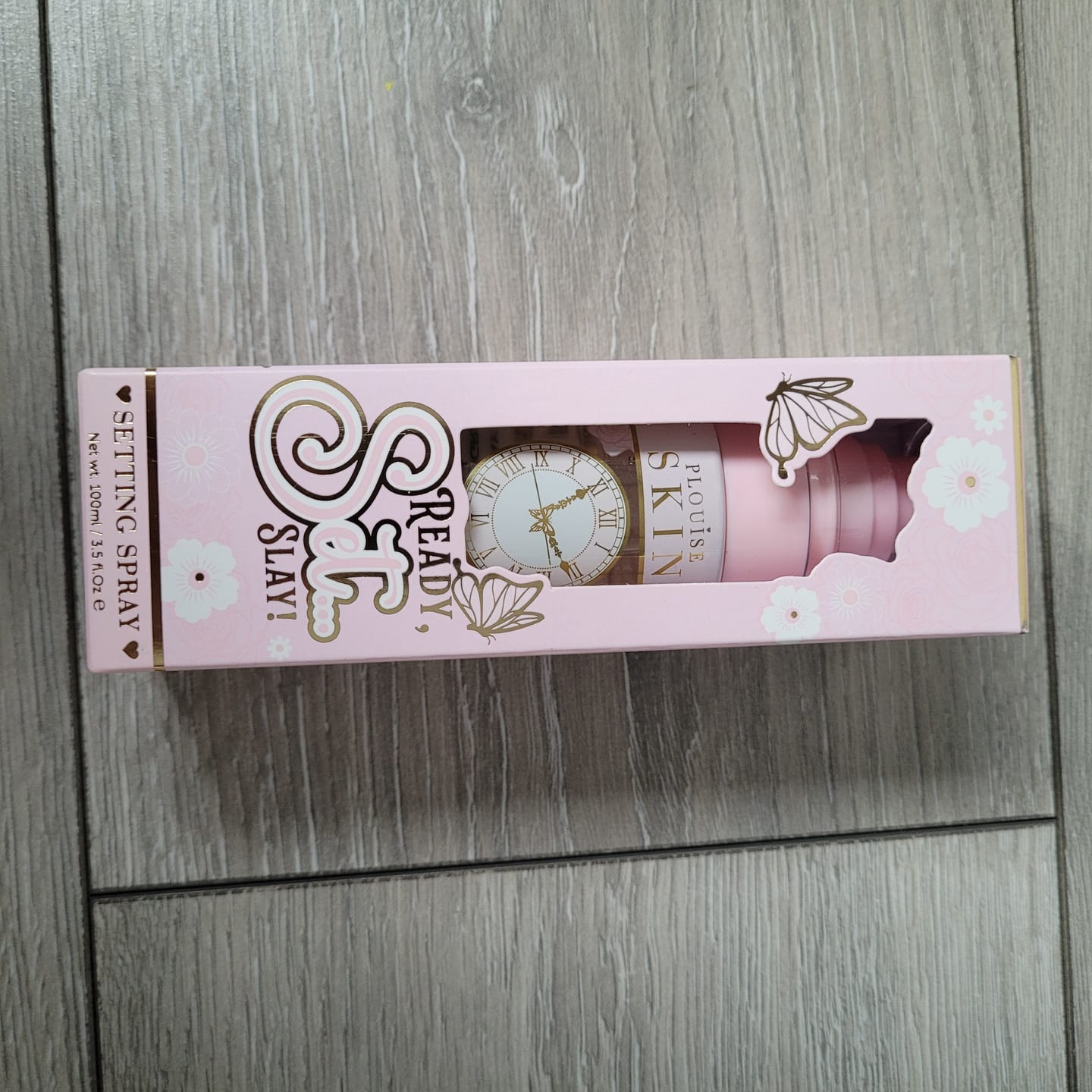 Customer photo review of P.Louise Ready Set Slay Setting Spray