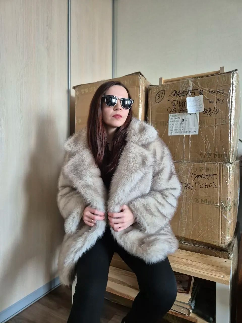 Customer photo review of Faux Fur Long Plush Coat Streetwear High Quality Fluffy Dyed Fox Fur — Black | KIMLUD