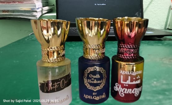 Customer photo review of 3 Pcs Attar Set Shanaya, White Oudh And Oudh Al Hashmi 5.5 Ml Each