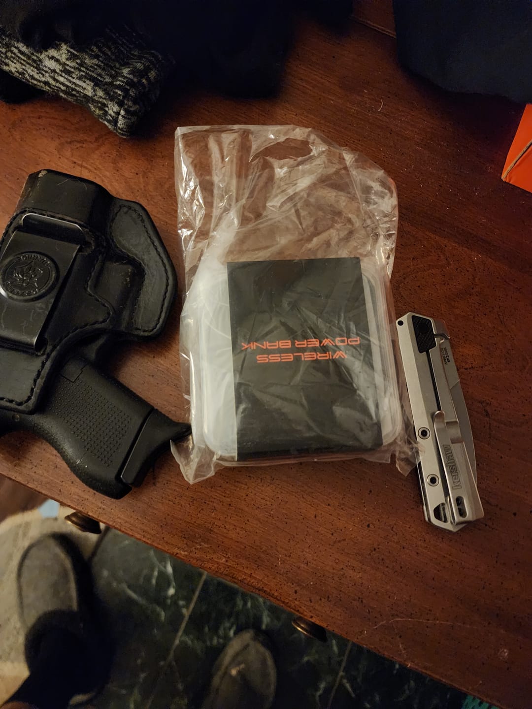 Customer photo review of 4 in 1 Wireless Power Bank Charger