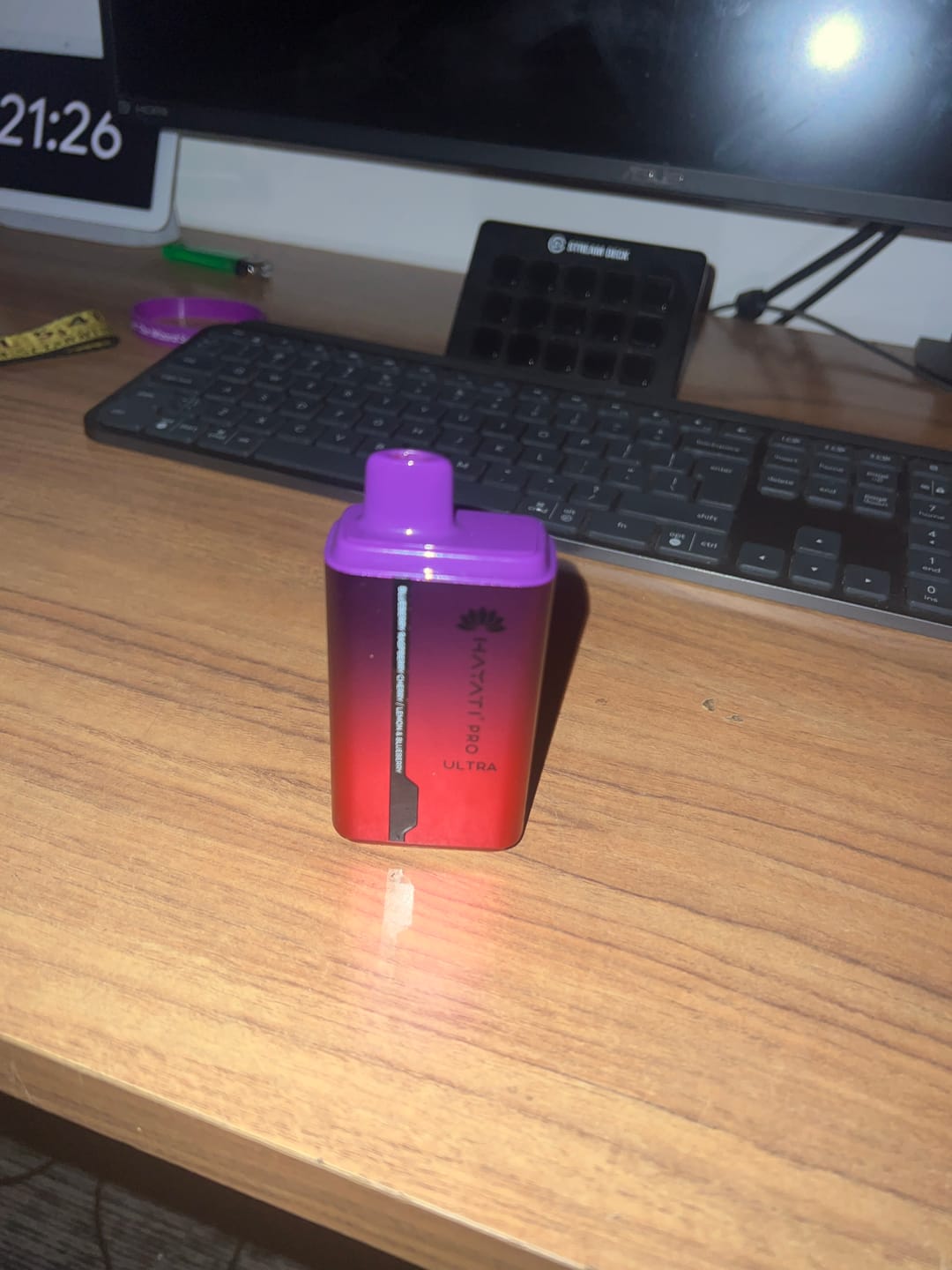 Customer photo review of Hayati Pro Ultra 15000 Puffs Disposable Vape