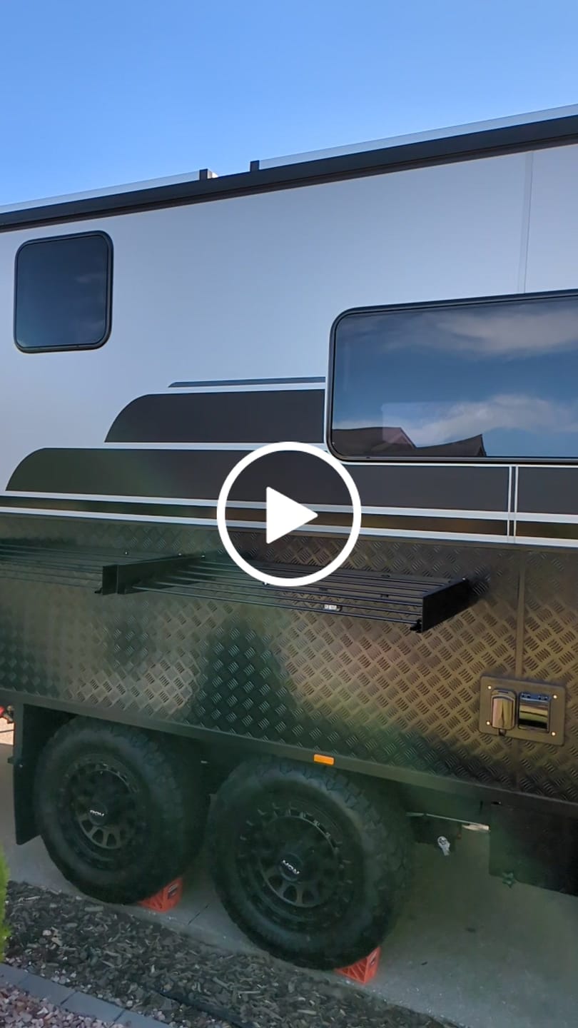 Customer video review of Vendline Sock and Undie Hanger Attachment