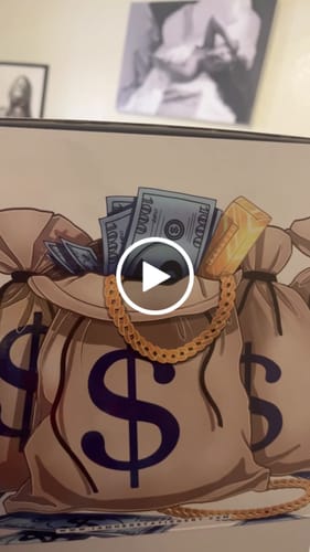 Customer video review of Hussle Blu | $10K SmashBox