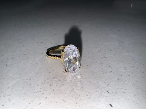 Customer photo review of Louily Luxurious Yellow Gold 8.0Ct Oval Cut Engagement Ring In Sterling Silver