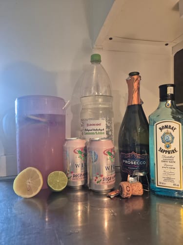 Customer photo review of Mixat 6-pack: Rosa Himmel, Röda Remmar, Gula Skatten