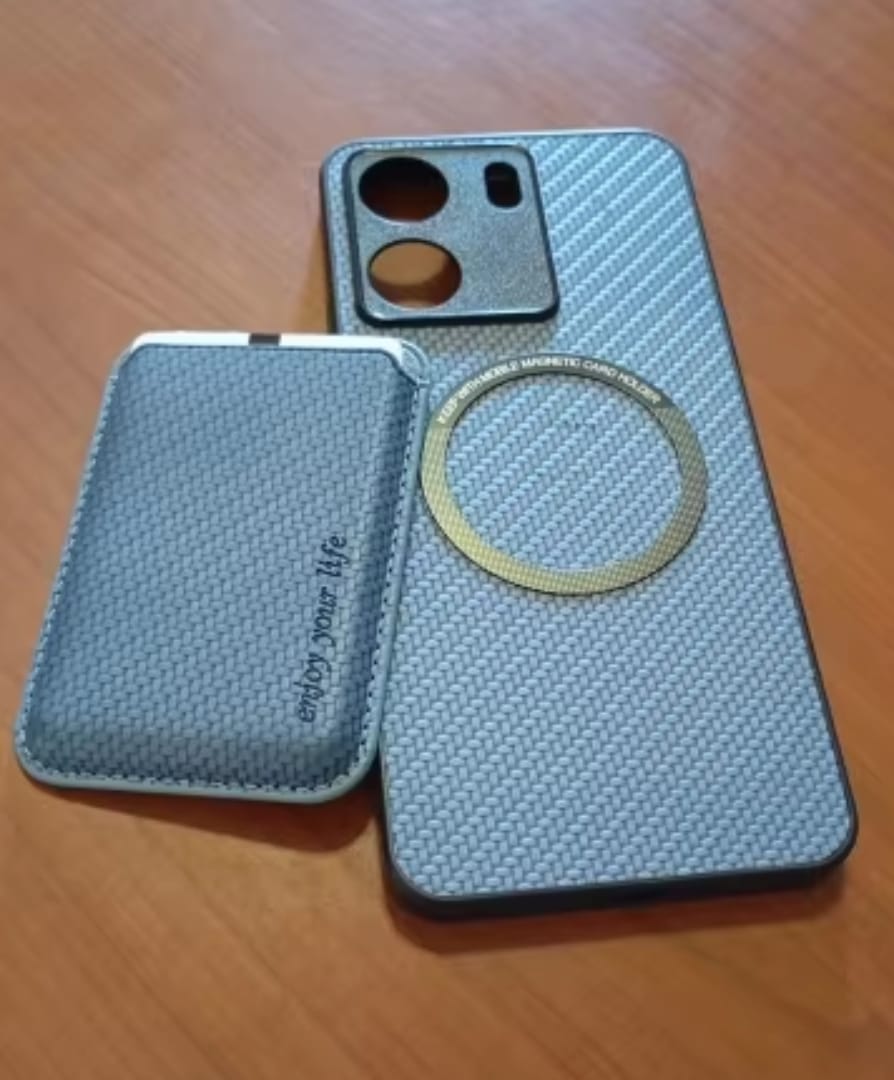 Customer photo review of MagSafe Portemonnee Telefoonhoesje - TitanWallet