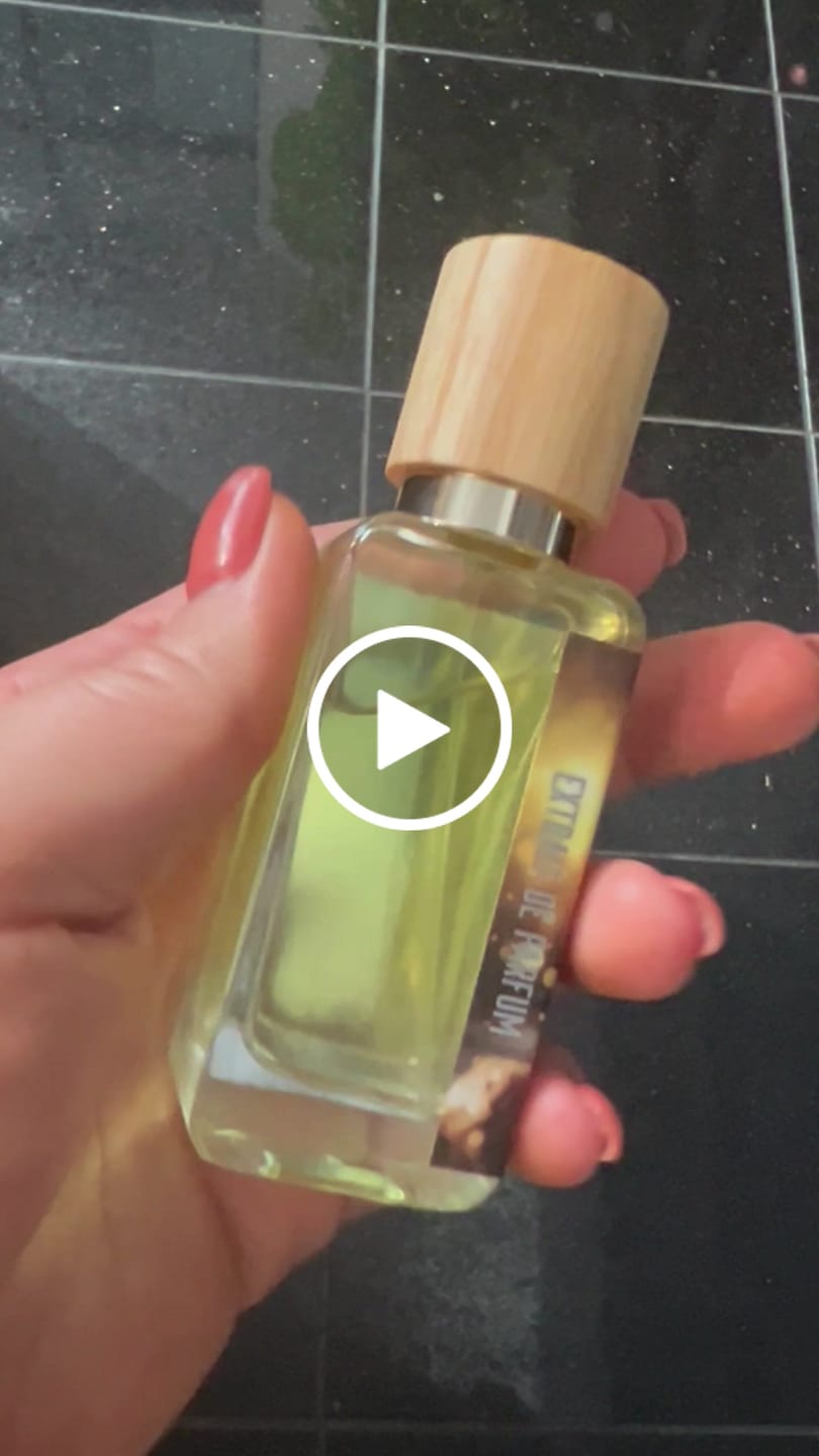 Customer video review of White Milk 2.0