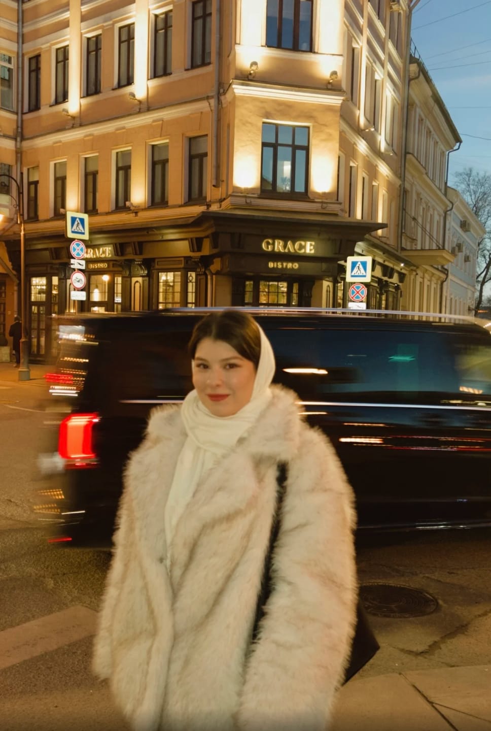 Customer photo review of Faux Fur Long Plush Coat Streetwear High Quality Fluffy Dyed Fox Fur — Black | KIMLUD