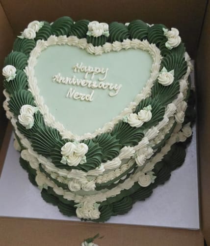 Customer photo review of mia