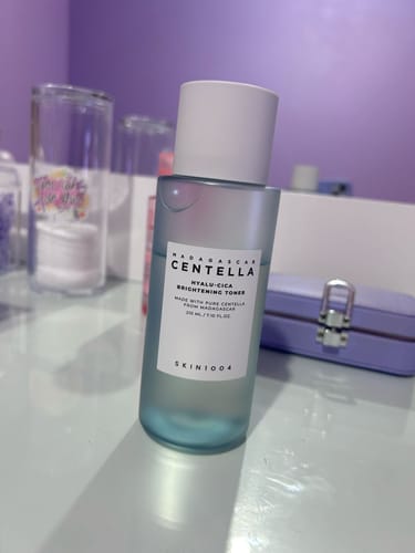 Customer photo review of Hyalu-Cica Brightening Toner