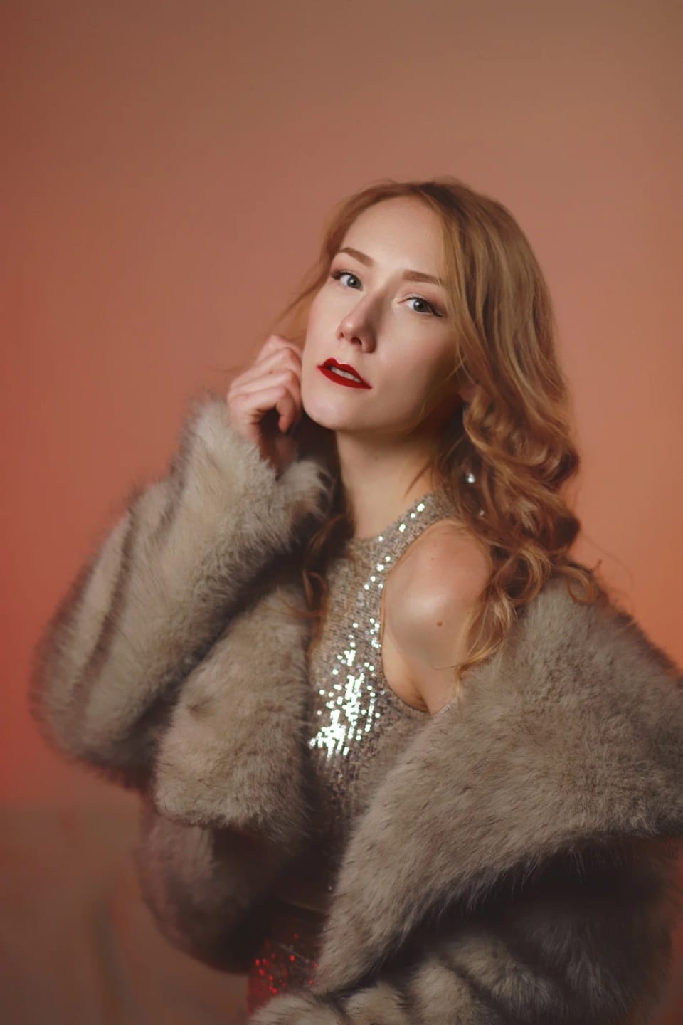 Customer photo review of Gradient Faux Fox Fur Coat With Big Fur Collar — Black | KIMLUD