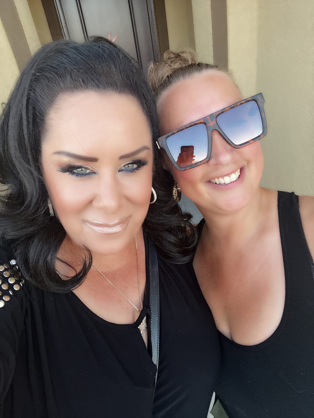 Customer photo review of Freetress Equal Drawstring Ponytail FEATHER GIRL