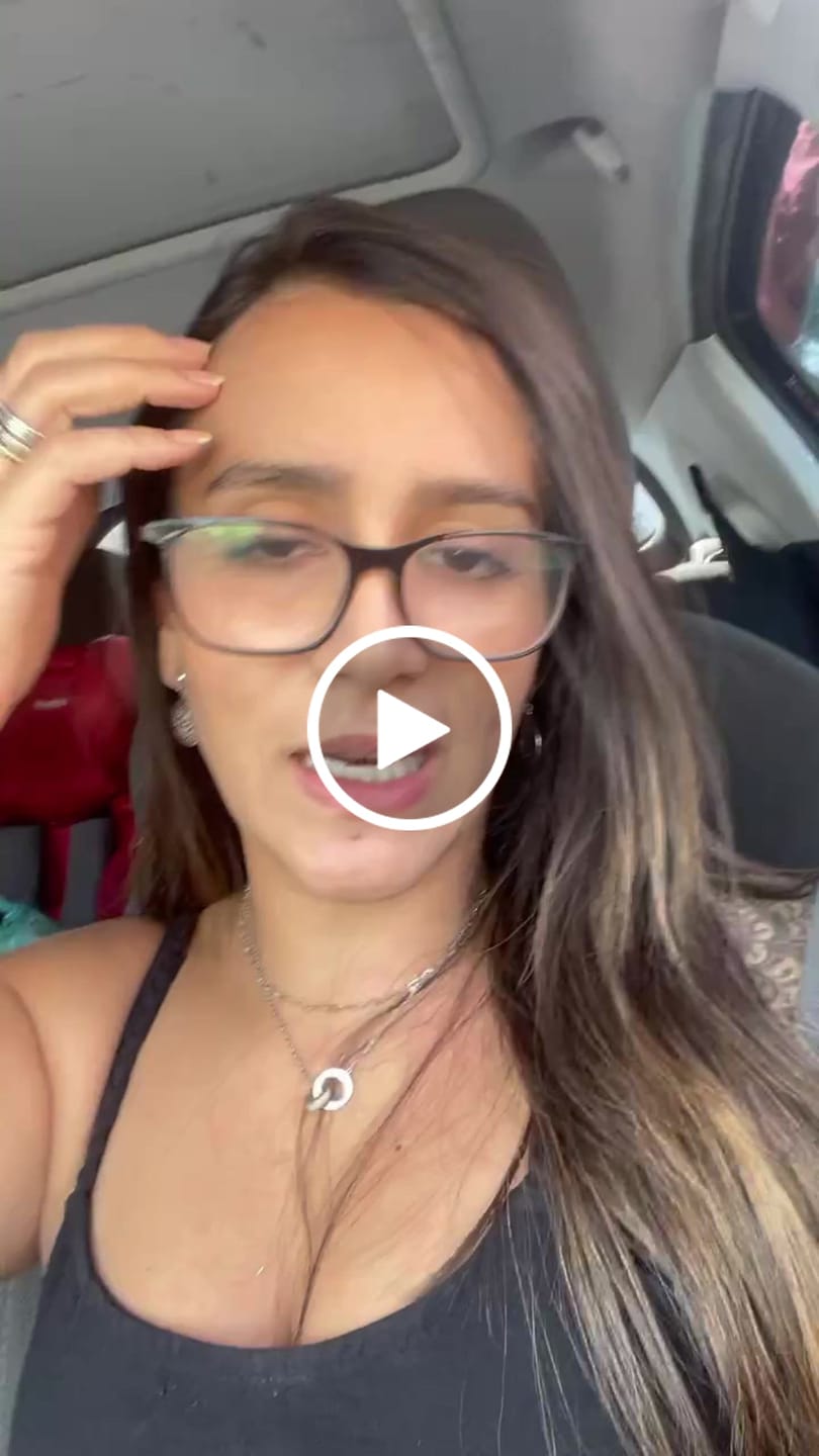 Customer video review of Brinco Catarina Malha Metal Banhado em Ouro 18K