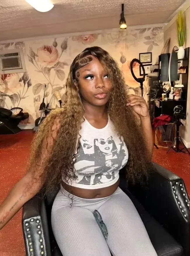 Customer photo review of Human Hair Wig Ombre Curly Loose Deep Wave Lace Front — Honey Blonde | KIMLUD