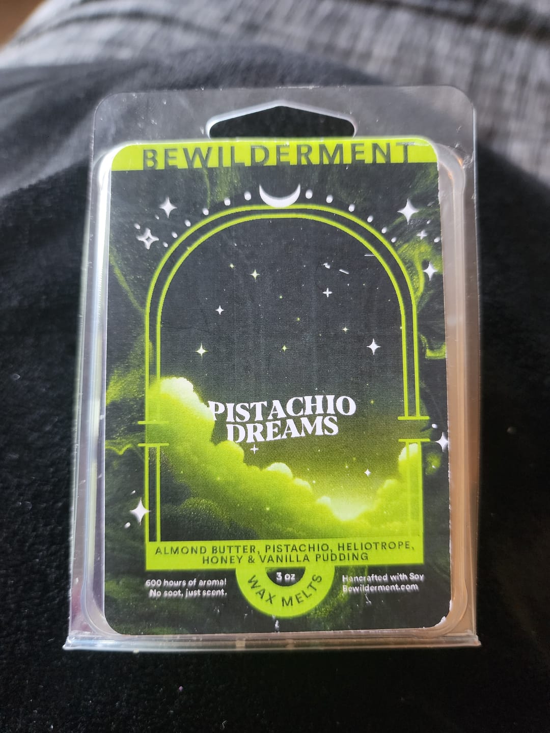 Customer photo review of Pistachio Dreams Wax Melts