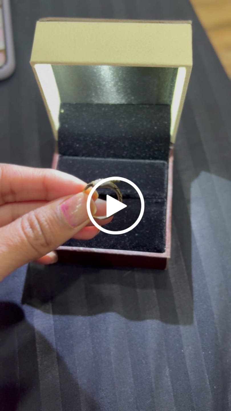 Customer video review of Minimalist Golden Ripple Snake Bracelet