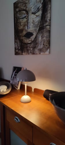 Customer photo review of Bordslampa - Svamplampa Flowerbud - Batteridriven 5000 mAH