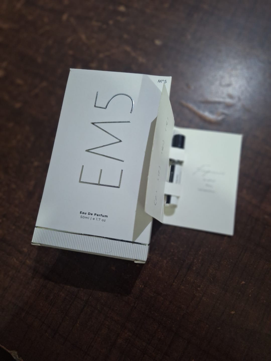Customer photo review of EM5™ Memoir Unisex Perfume EDP Spray for Men & Women | Fresh Citrus Woody Fragrance Accords | Luxury Gift for Him / Her | Variants Available: 50 ml Spray / 15 ml Spray
