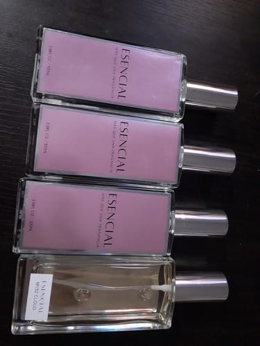 Customer photo review of M152 Inspirado en: Cloud - Ariana Grande