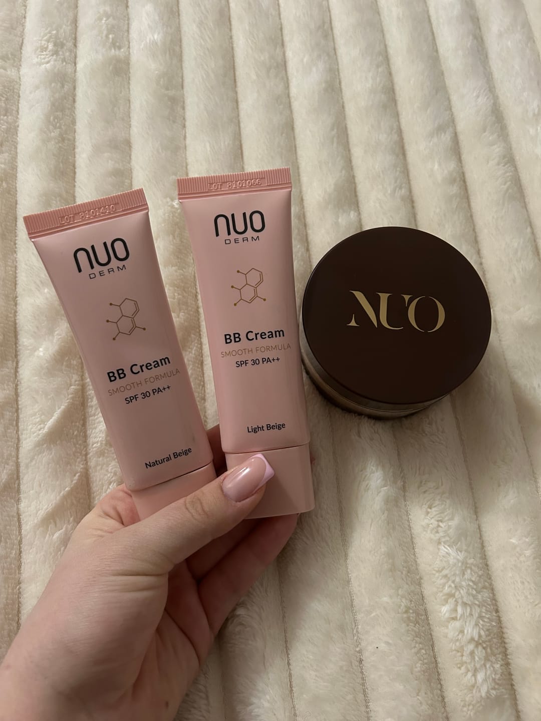 Customer photo review of Set BB Cream si Pudra translucida (2 produse)