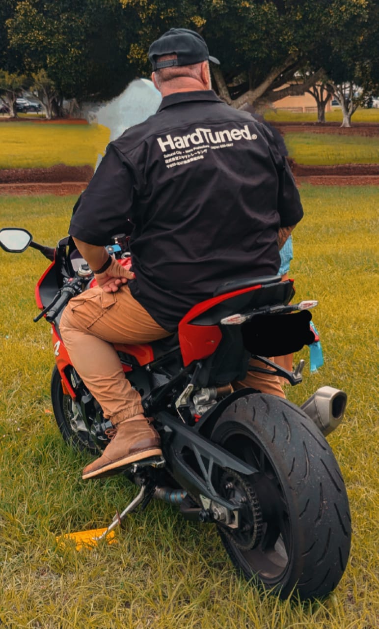 Customer photo review of Hardtuned Short Sleeve Work Shirt - Black