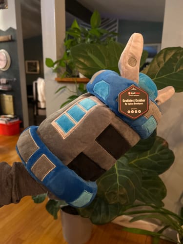 Customer photo review of Oaklands - Grabbiest Grabber Plushie