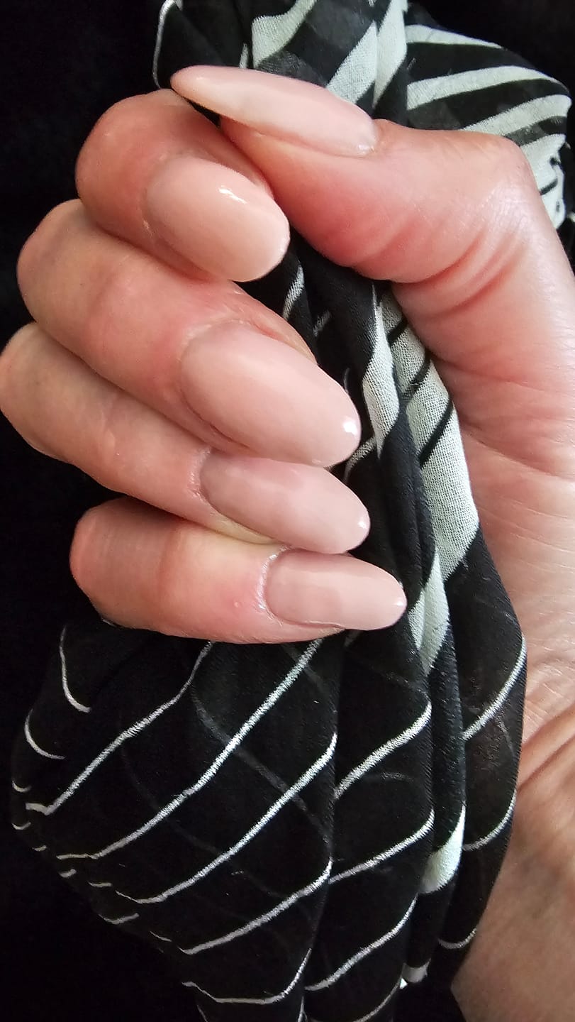Customer photo review of Purplish Red Dipping Powder