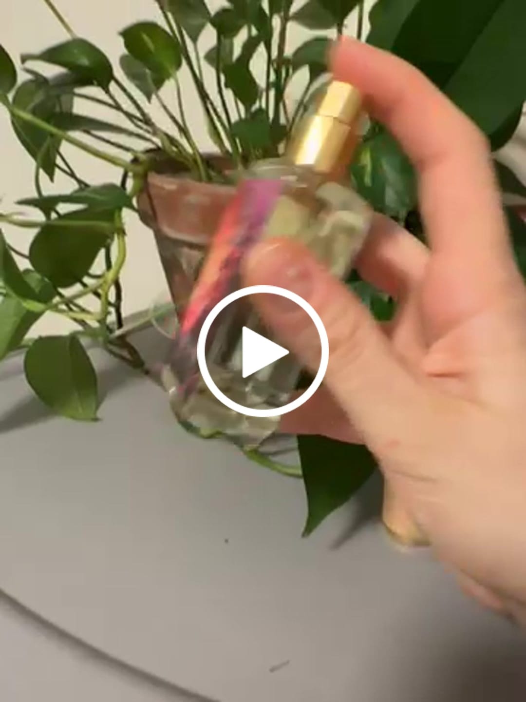 Customer video review of Lady in Pink