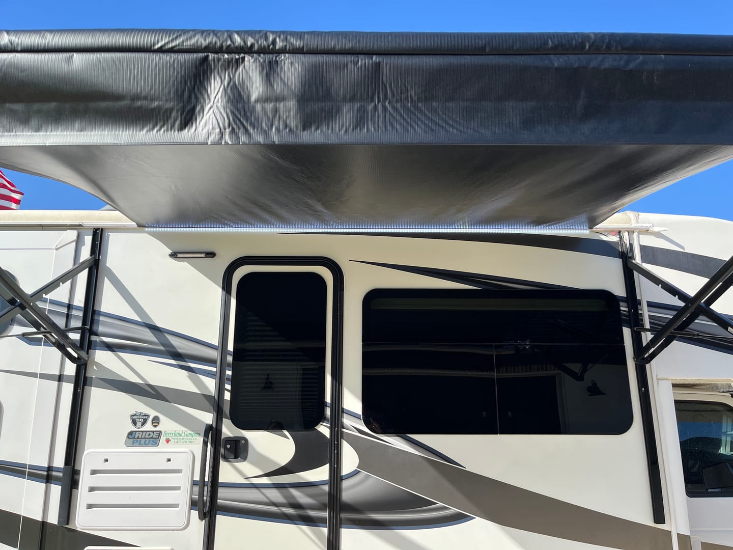 Customer photo review of Submersible Marine LED strip lights for boats with IP68 waterproof rating SMD 5050