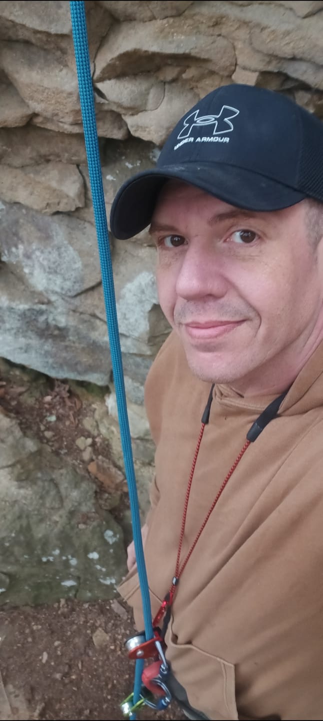 Customer photo review of Top Rope Solo Neck Lanyard - Universal Fit