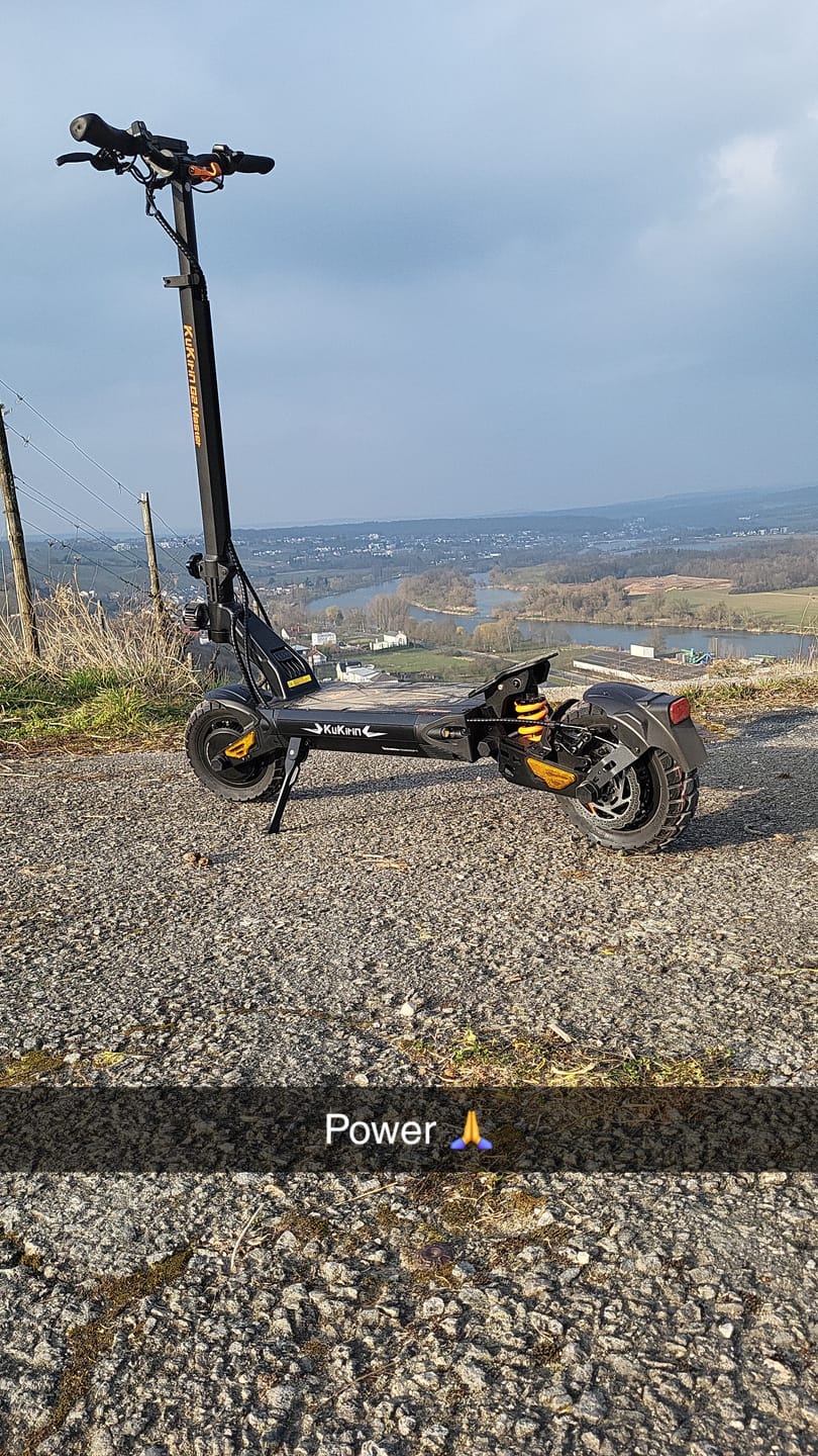 Customer photo review of KuKirin G2 Master Electric Scooter