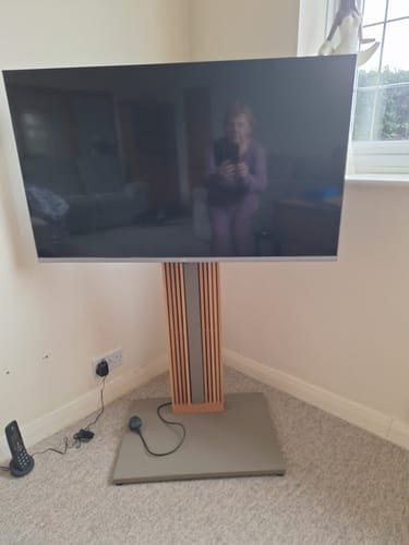 Customer photo review of Zen FT88 TV Stand