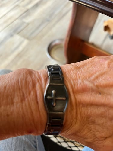 Customer photo review of 'For The Fallen' Arlington Magnetic Bracelet: Helps Pair Veterans With A Service Dog Or Shelter Dog