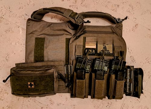 Customer photo review of Utility Pouch BRAVO rechteckig in steingrau- oliv