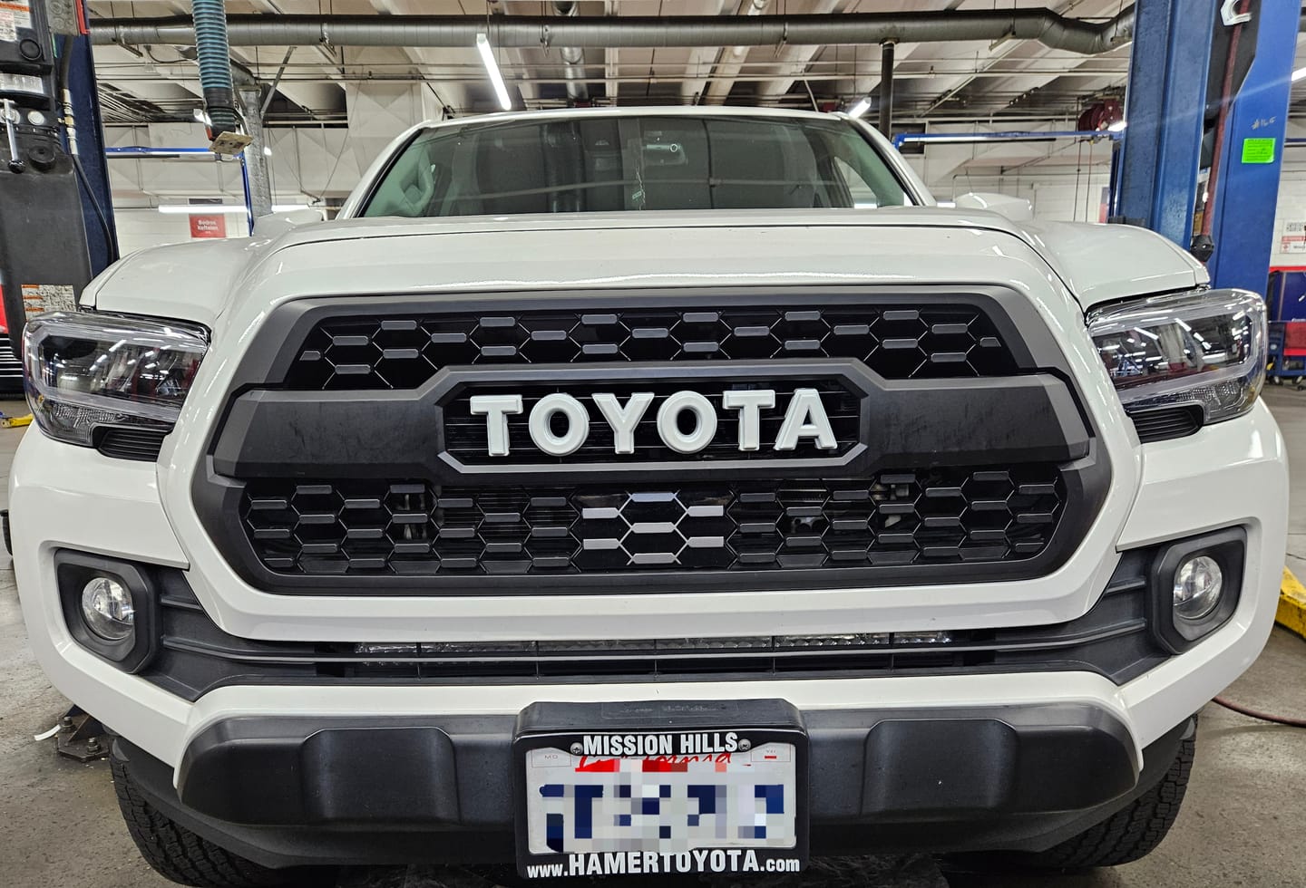 Customer photo review of 2016-2023 TOYOTA TACOMA TRD PRO GRILL