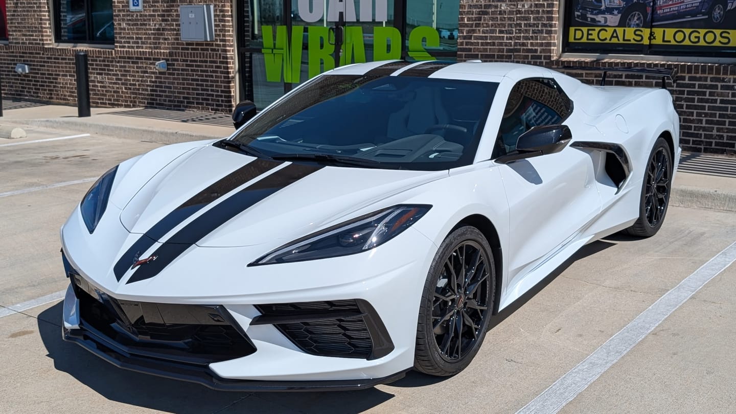 Customer photo review of Chevrolet Corvette C8 Z51 Package Front Splitter