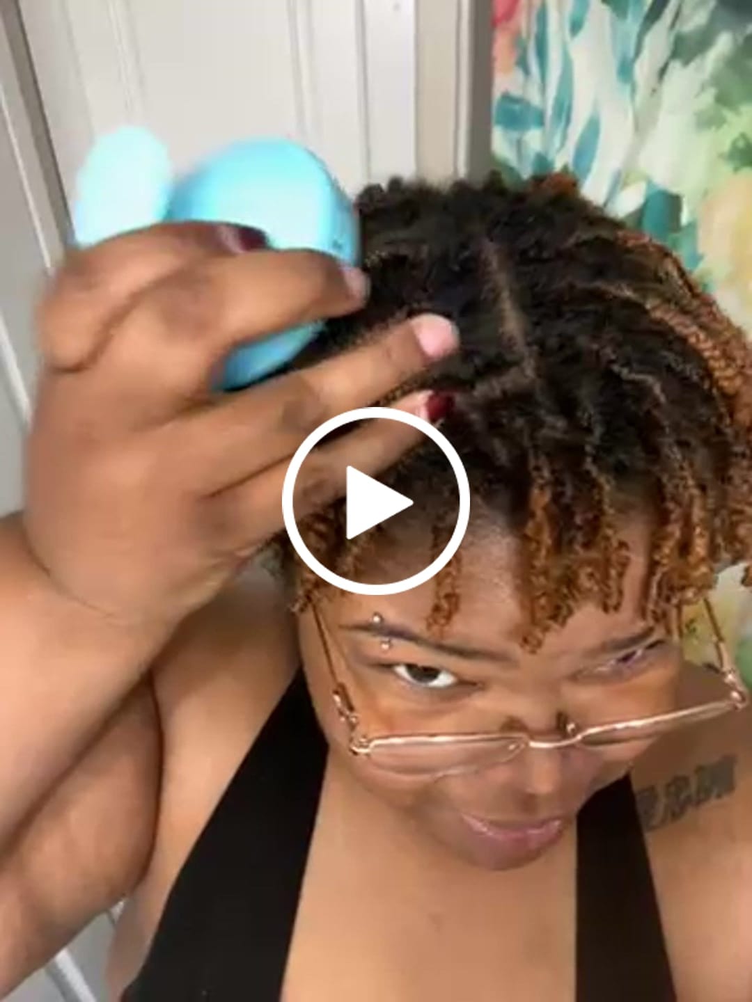 Customer video review of Scalp Massager