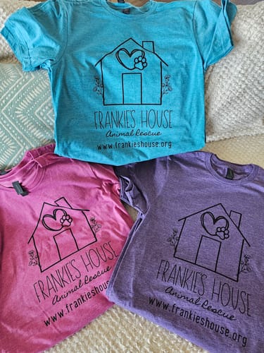 Customer photo review of Gildan Softstyle® 64000 T-Shirt Package (100 Pieces)