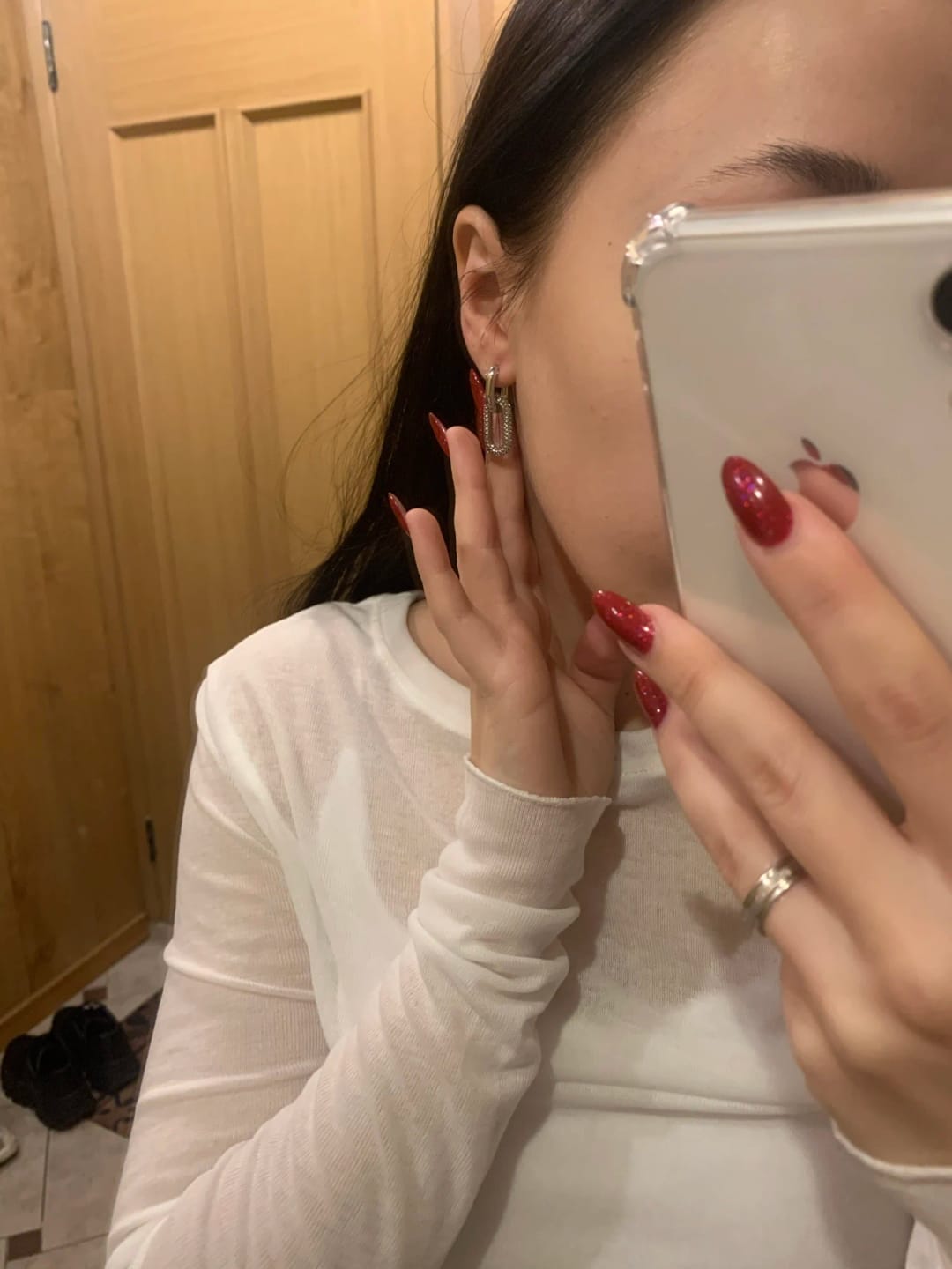 Customer photo review of Elysia Pavé Hoop