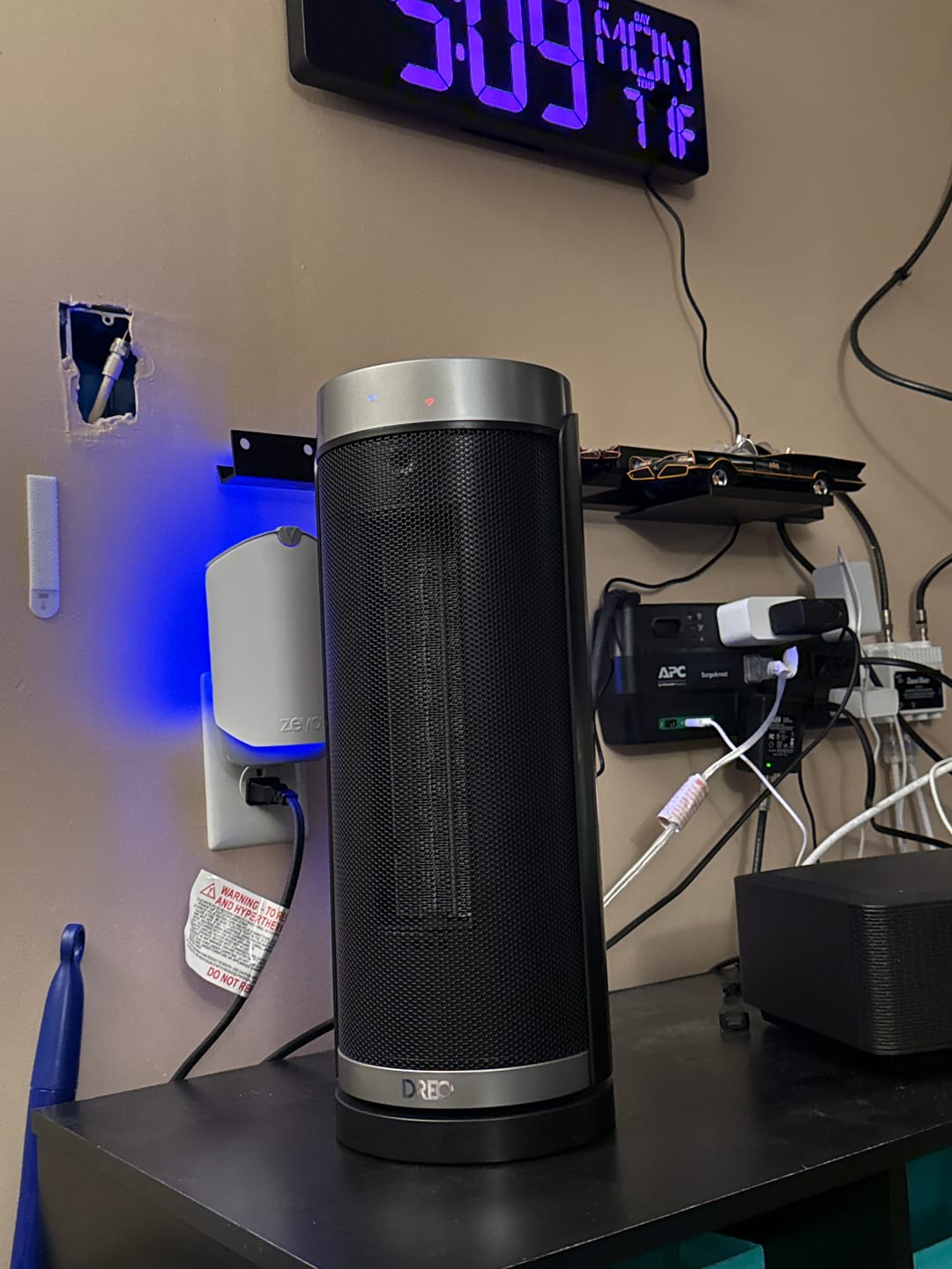 Customer photo review of Space Heater Solaris Slim H3