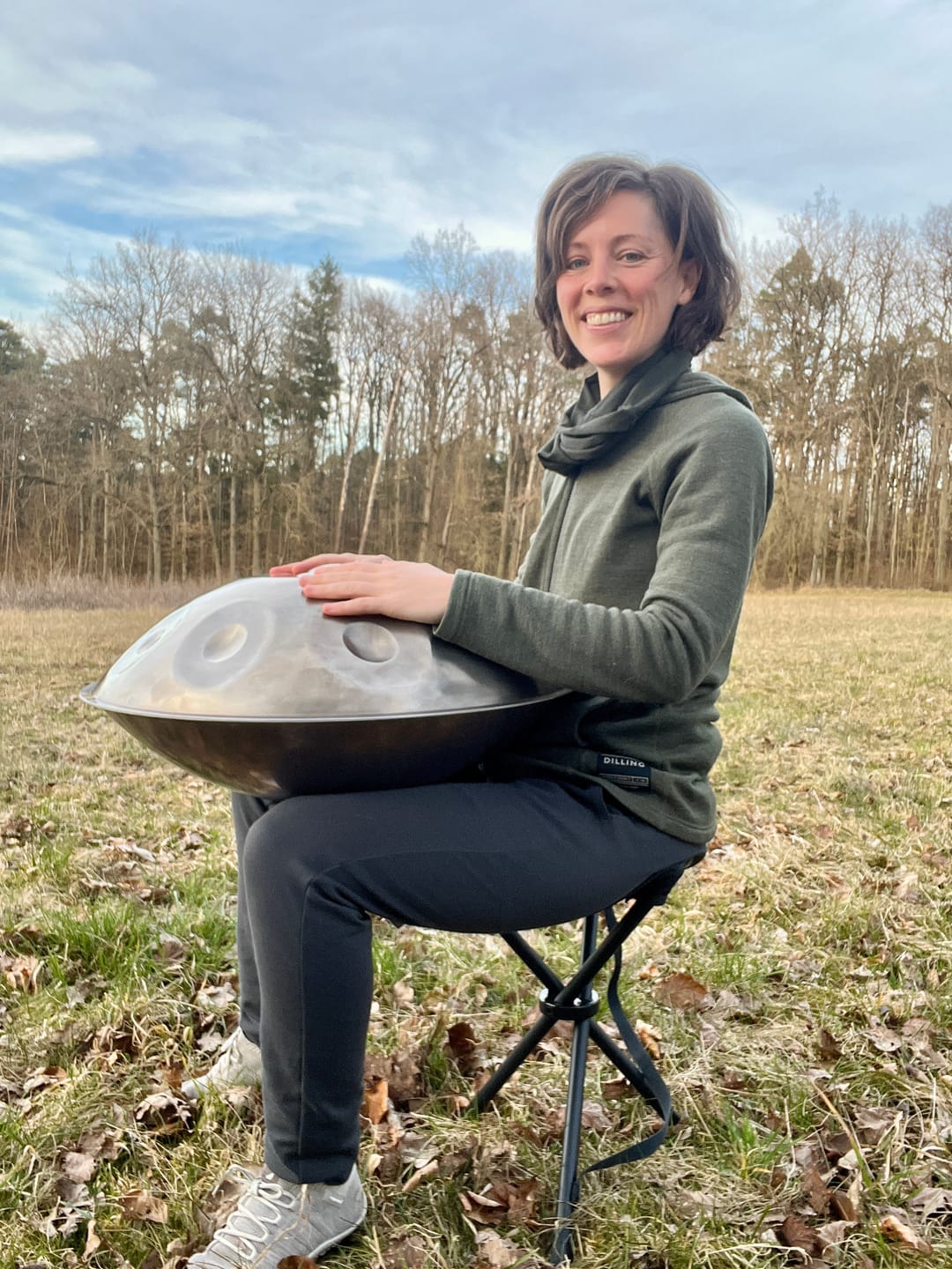 Customer photo review of Battiloro NOREIA - 432 Hz "Healing Frequency" Handpan: A2 Celtic Minor / Amara Edelstahl