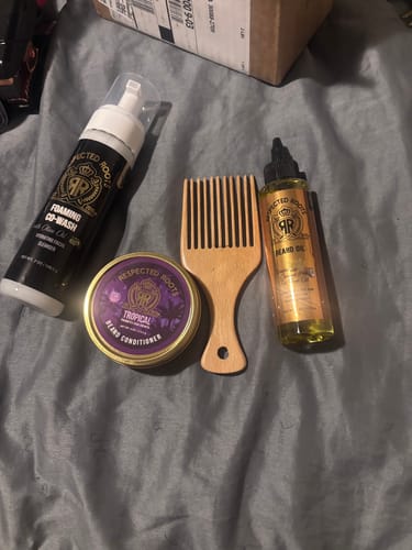 Customer photo review of Complete Beard Care Kit