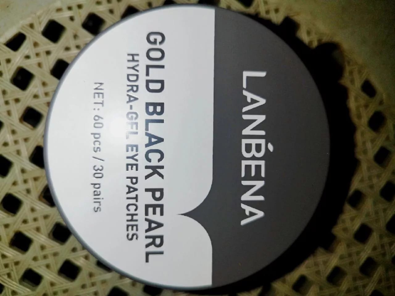 Customer photo review of Lanbena Gold Black Pearl Hydra-gel Eye Patches