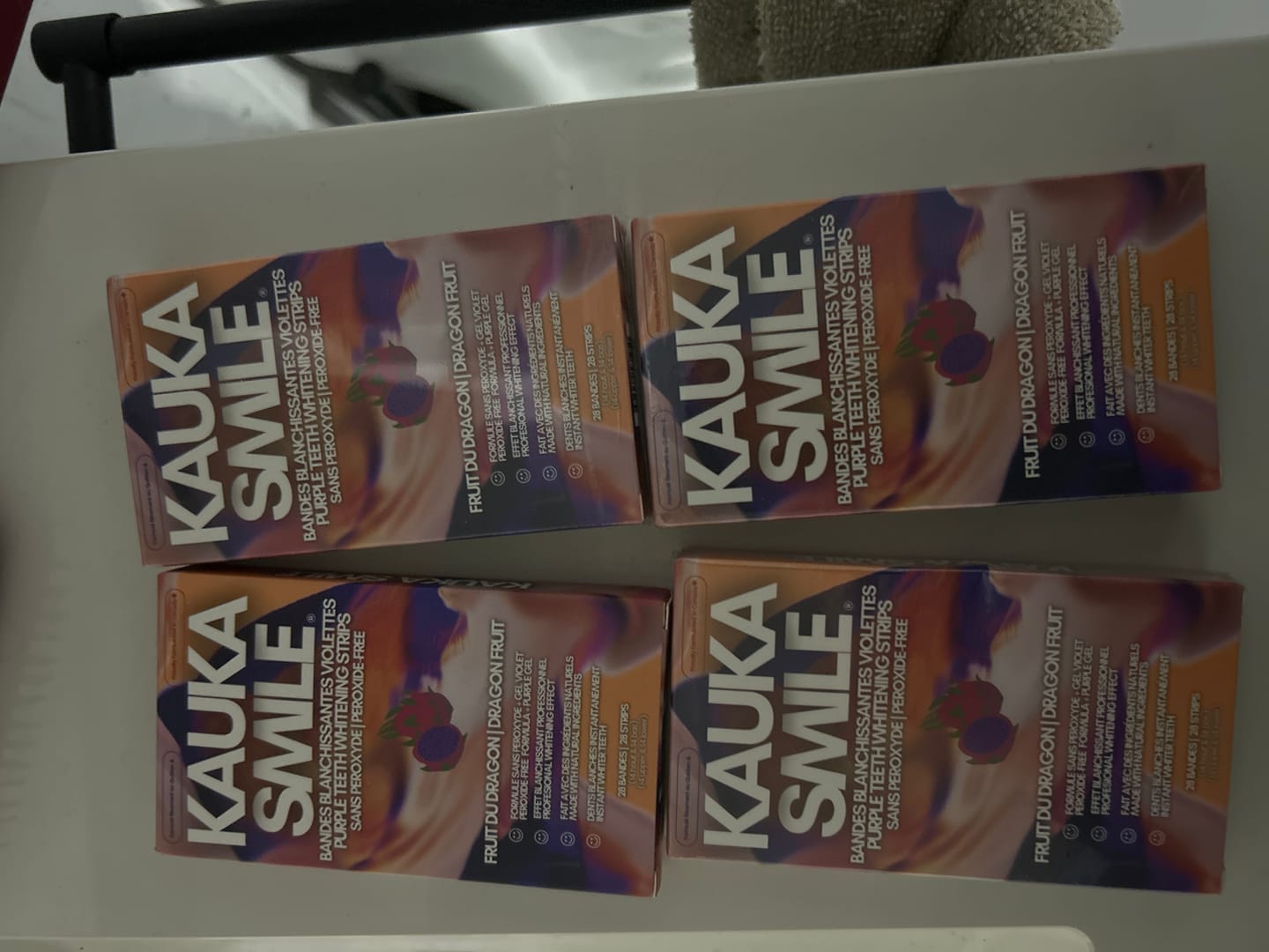 Customer photo review of Pack Bandes Violettes : 2 Paquets de Bandes Violettes Kauka Smile (sans peroxyde)