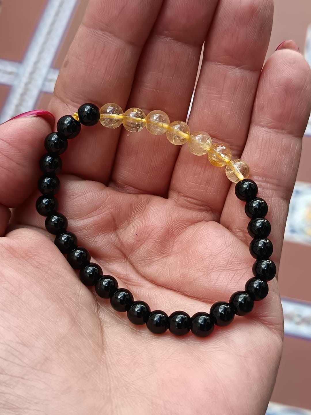 Customer photo review of Pulsera Obsidiana negra & Citrino calentado  | Abundancia - Energía